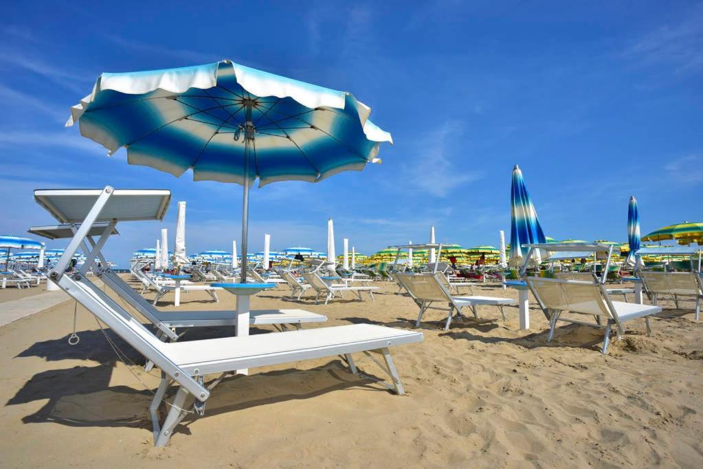 Clubhotel Residence Cesenatico Kültér fotó