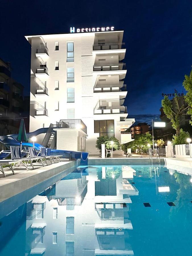 Clubhotel Residence Cesenatico Kültér fotó