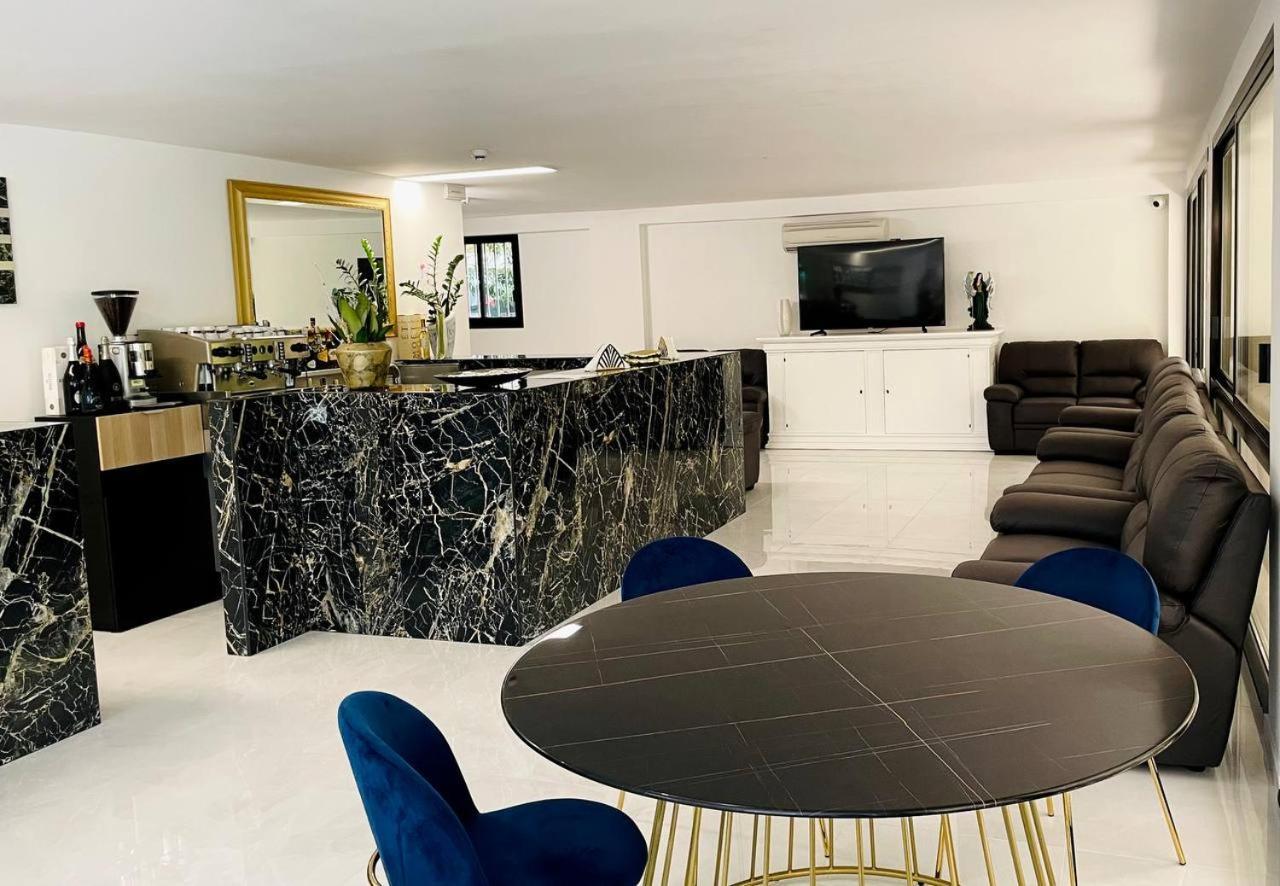 Clubhotel Residence Cesenatico Kültér fotó